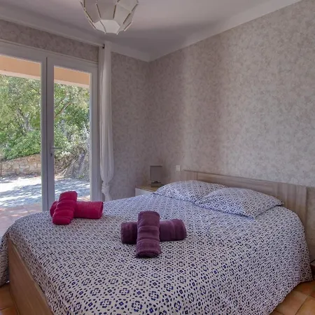 Sur * קבלייר-סור-מר